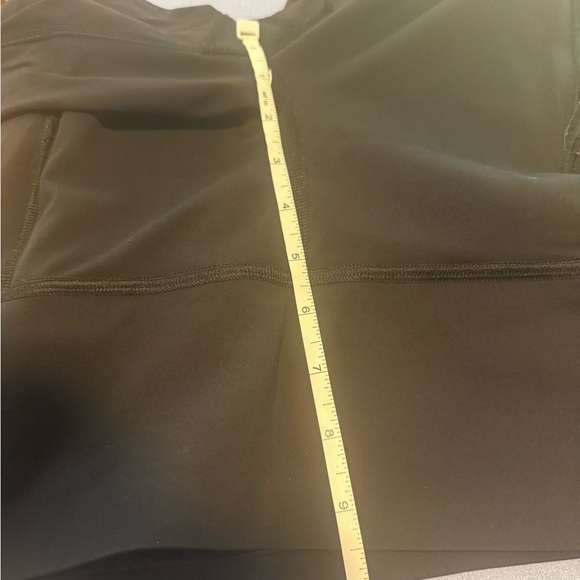 lululemon Black Leggings size 6 - Picture 5 of 8